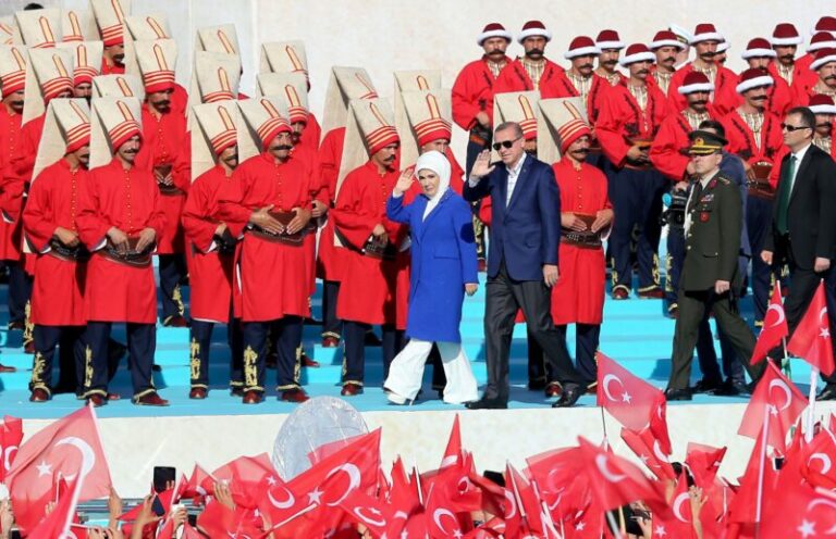 Νέο-οθωμανικός επεκτατισμός: Μαθήματα προς αρνητές
