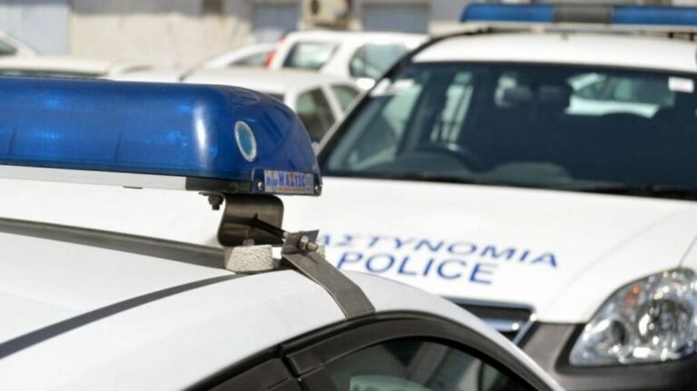 ΑΣΤΥΝΟΜΙΑ: Υπό ανάκριση για παράνομη κατοχή, μεταφορά και χρήση πυρσού και καπνογόνου