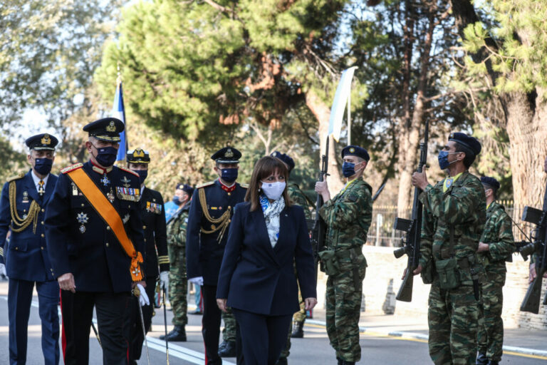 ΘΕΣΣΑΛΟΝΙΚΗ: Με αισθήματα συγκίνησης και υπερηφάνιας ολοκληρώθηκε η στρατιωτική παρέλαση!