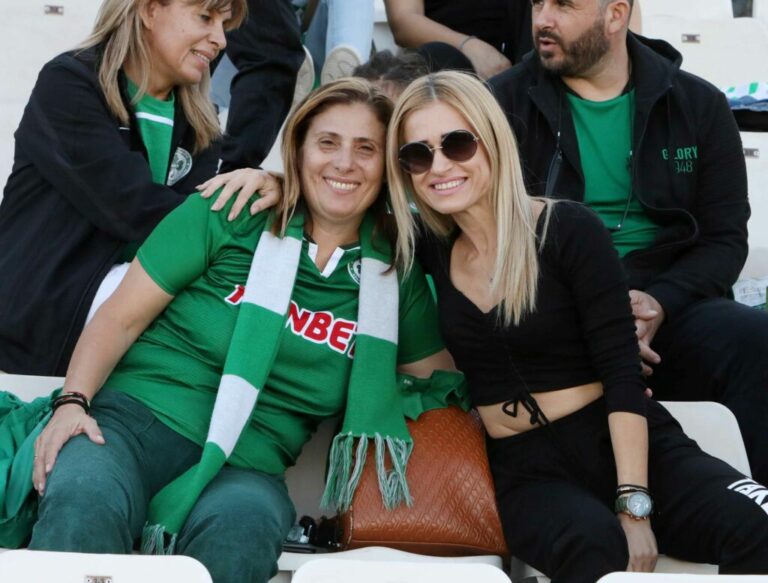 ΜΟΝΟ ΟΜΟΝΟΙΑ