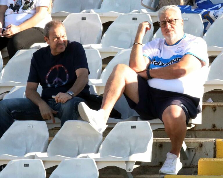 ΑΣΗΜΕΝΟΣ…