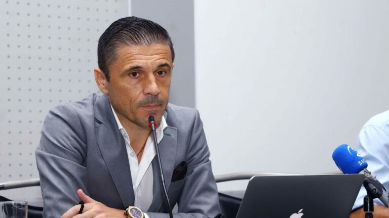 ΕΛΕΓΧΕΤΑΙ…