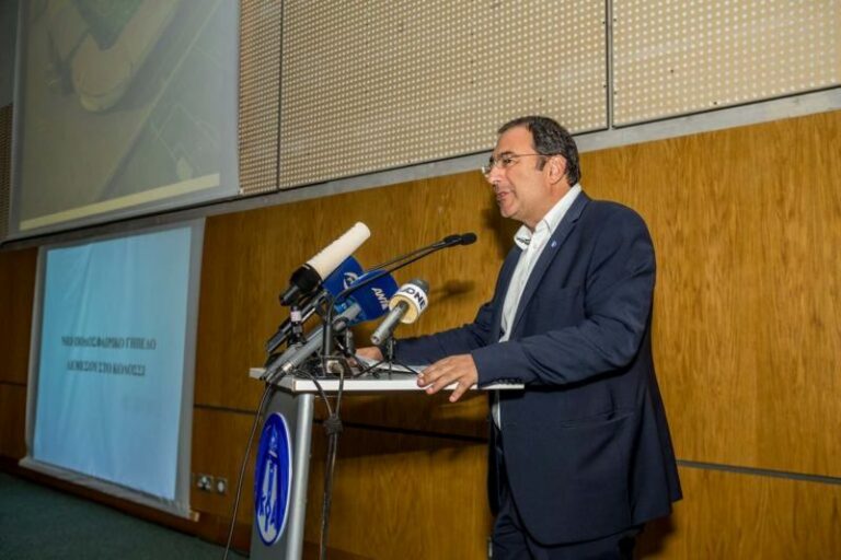 ΓΗΠΕΔΟ ΛΕΜΕΣΟΥ: Καμαρώνει και ο Κλεάνθης!