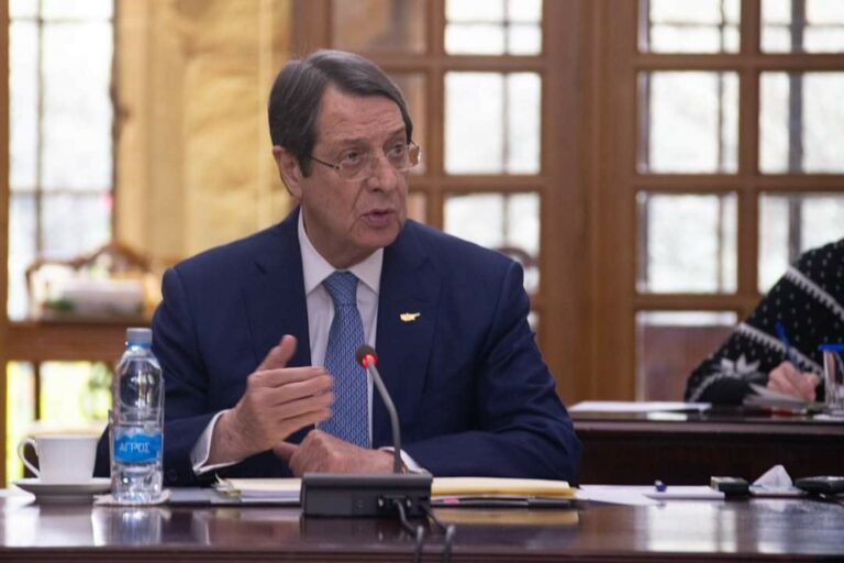 ΑΝΑΣΤΑΣΙΑΔΗΣ: «Για να αποφύγουμε το lockdown, κάποιοι θα αποκλειστούν»!