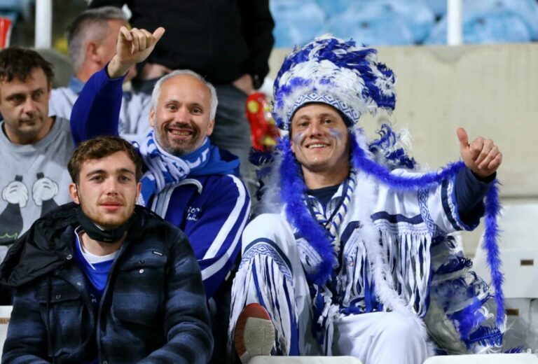 ΙΝΔΙΑΝΟΣ!