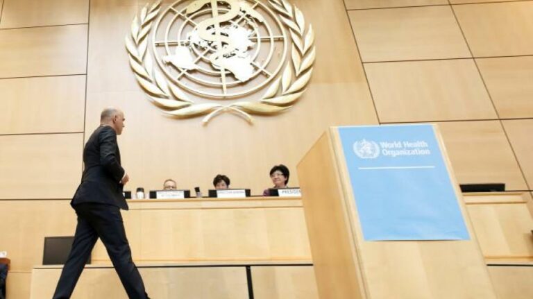 Συναγερμός για τη νέα μετάλλαξη κορωνοϊού: Συνέρχεται άρον άρον ο ΠΟΥ