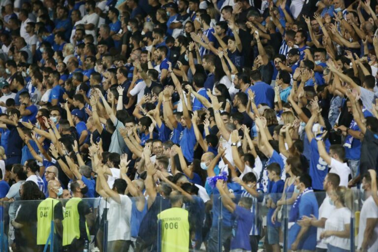 ΑΝΟΡΘΩΣΗ: Νόμοι στο Βελιγράδι (ΕΝΔΙΑΦΕΡΕΙ ΤΟΝ ΚΟΣΜΟ)