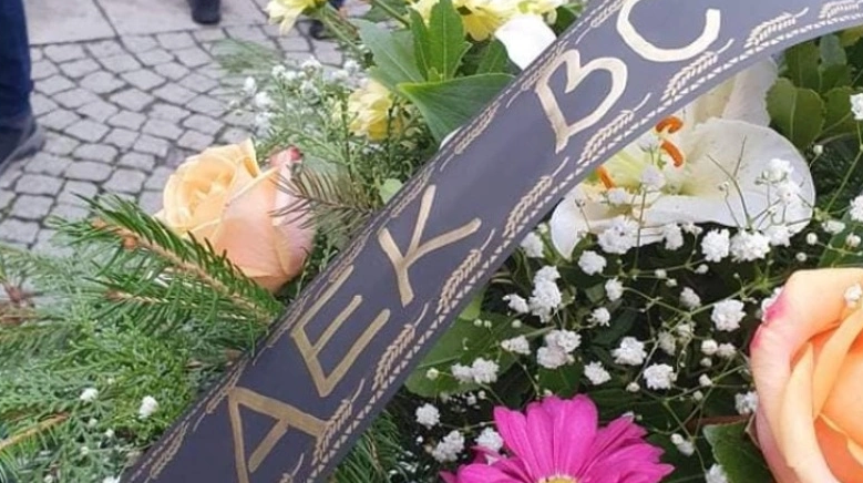 Η ΑΕΚ στην κηδεία του Γέλοβατς: «Ο δικός μας Άγγελος ταξίδεψε στη γειτονιά των αγγέλων»