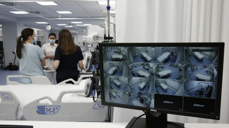 ΚΟΡΩΝΟΪΟΣ: Σχεδόν 1000 κρούσματα! (ΑΝΑΚΟΙΝΩΣΗ)
