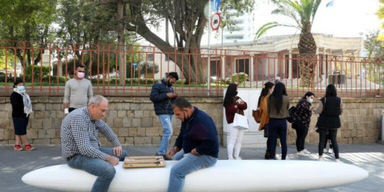 ΚΟΡΩΝΟΪΟΣ: Δύο θάνατοι και 650 νέα κρούσματα…