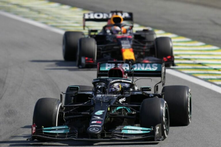 F1: Προειδοποίηση σε Φερστάπεν – Χάμιλτον,μέχρι και για αποκλεισμό στο Άμπου Ντάμπι!