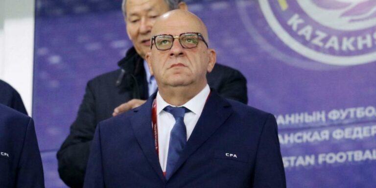 ΤΡΟΜΑΖΕΙ…