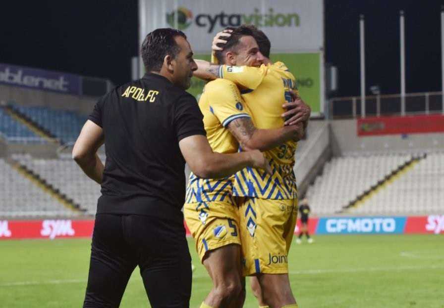 apoel-43-1068x875-1