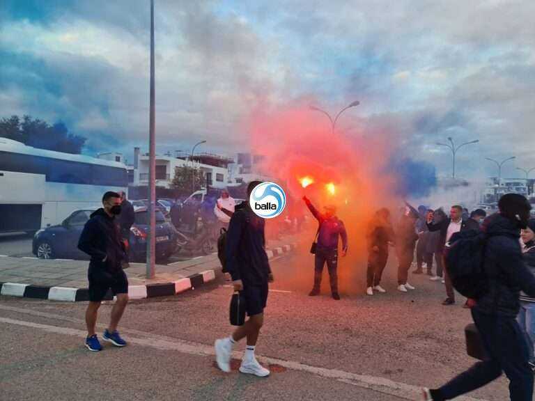 Πάφος FC: Yποδοχή με πυρσούς και βεγγαλικά! (ΦΩΤΟΣ/ΒΙΝΤΕΟ BALLA)