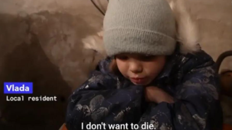 Το παιδάκι που συγκλονίζει: «Δεν θέλω να πεθάνω»! (ΒΙΝΤΕΟ)