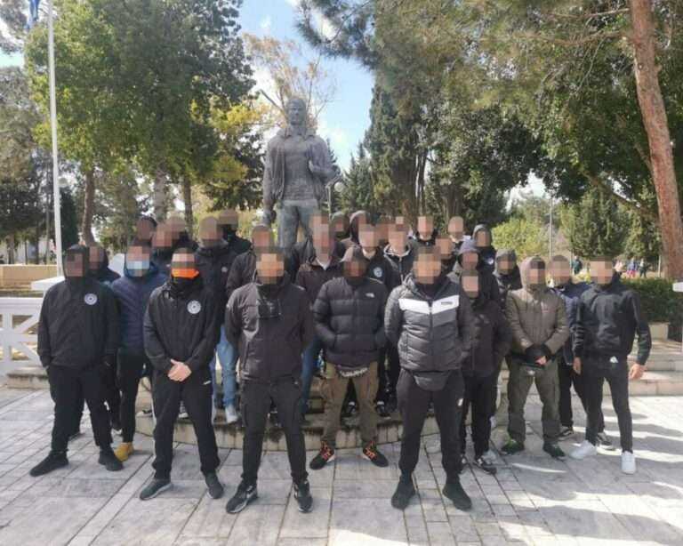 Στο μνημόσυνο του Ευαγόρα Παλληκαρίδη οπαδοί του ΑΠΟΕΛ…