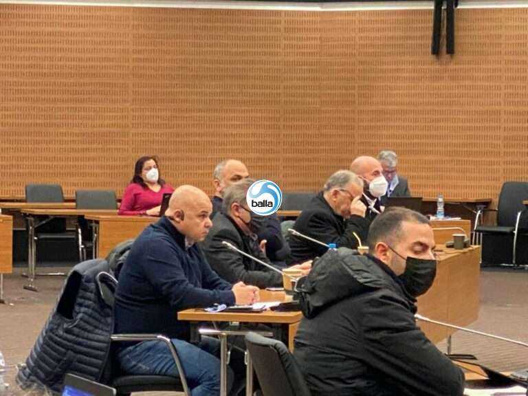 ΧΑΜΠΟΥΛΛΑΣ: «Αποτυχημένος ο νόμος της κάρτας φιλάθλου»