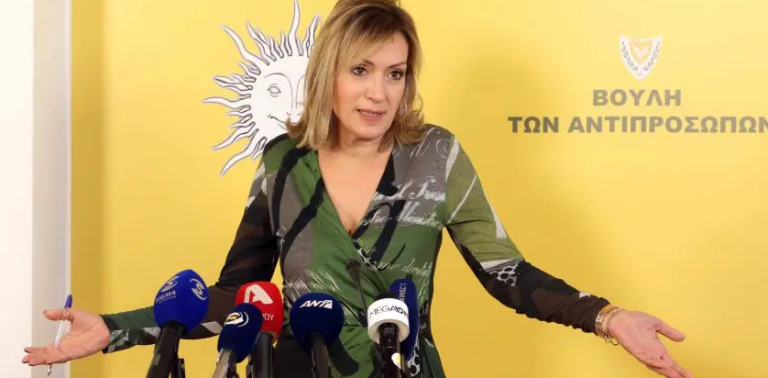 ΑΚΕΛ: Η νομενκλατούρα, η Ειρήνη και οι ευθύνες