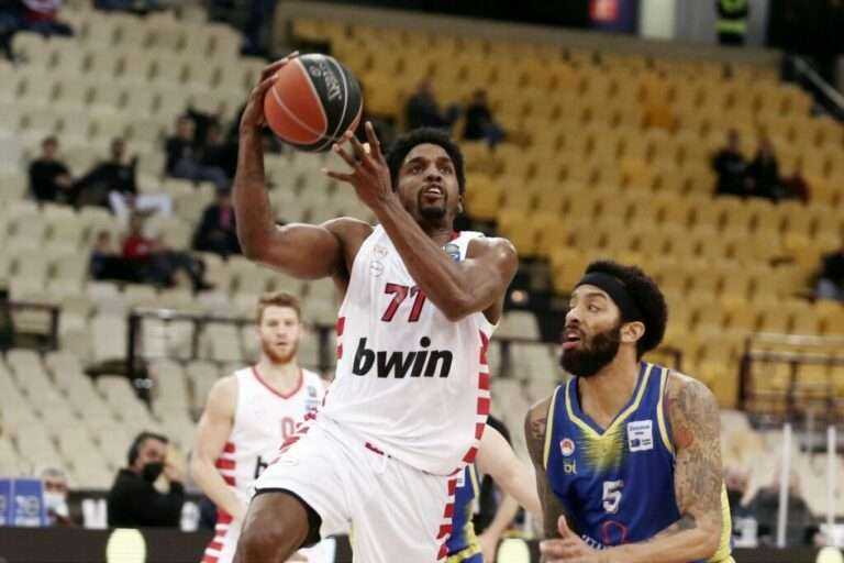 ΟΛΥΜΠΙΑΚΟΣ 104-85 ΠΕΡΙΣΤΕΡΙ: Επιθετικό ρεσιτάλ!