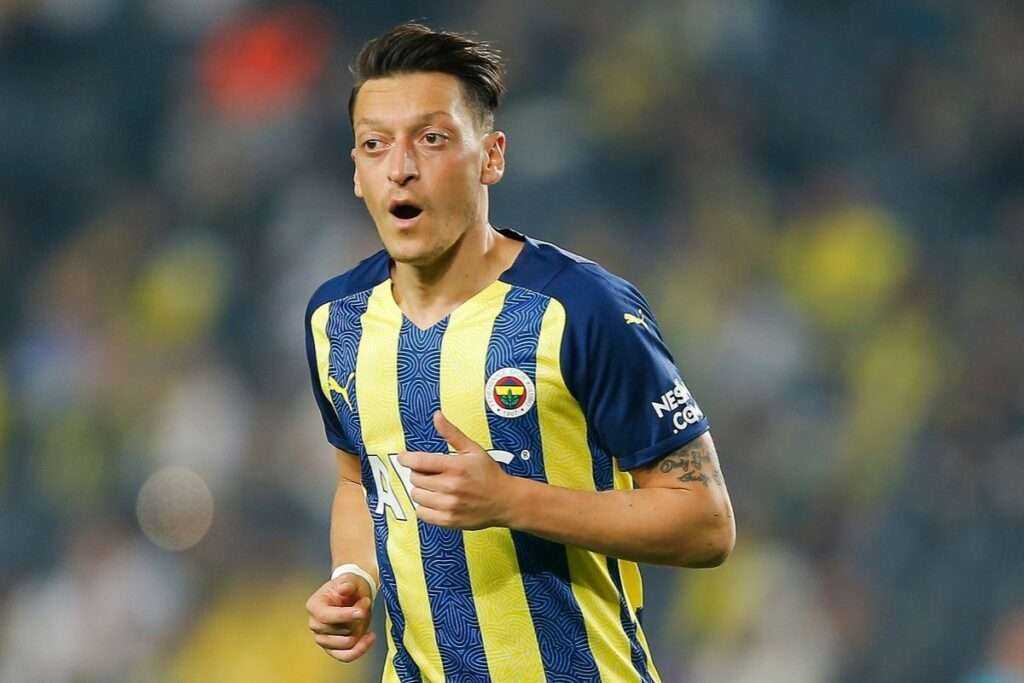 ozil