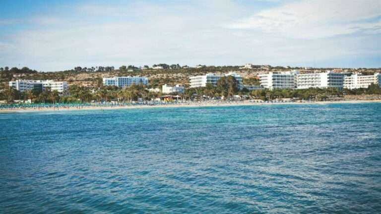 Νέα επιδότηση στους Κύπριους για εγχώριο τουρισμό