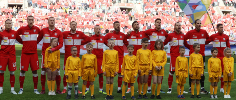 ΠΟΛΩΝΙΑ 2-1 ΟΥΑΛΙΑ: Ανατροπή με υπογραφή Σβιντέρσκι! (ΒΑΘΜΟΛΟΓΙΑ)