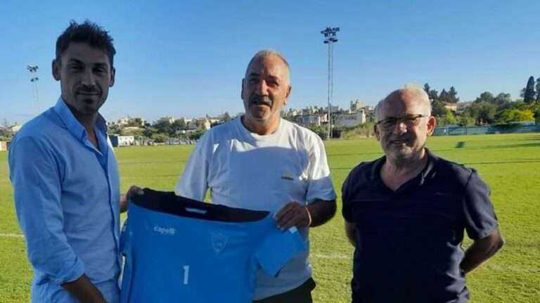 ΟΙ ΑΡΧΗΓΟΙ…