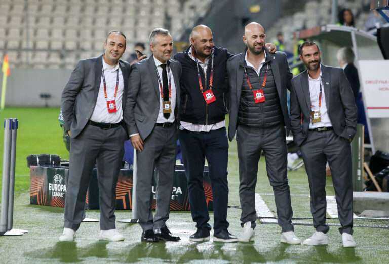 ΣΤΗΝ…ΠΟΛΗ
