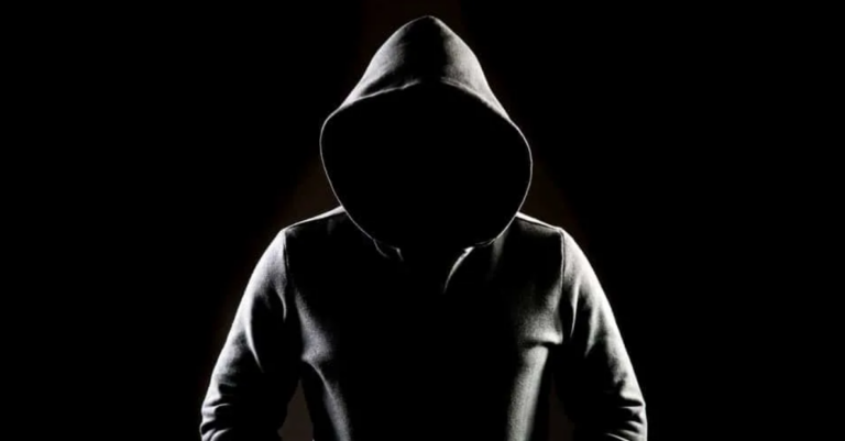 Προσοχή! Την ψάχνει η Αστυνομία – Τι έκανε (Φωτογραφία)