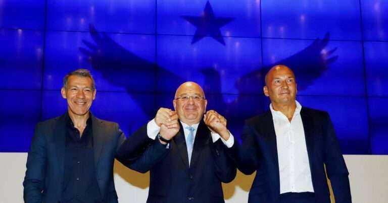ΟΛΑ ΑΝΑΠΟΔΑ…