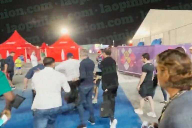 Κλωτσιές του Σαμουέλ Ετό σε Αλγερινό youtuber!