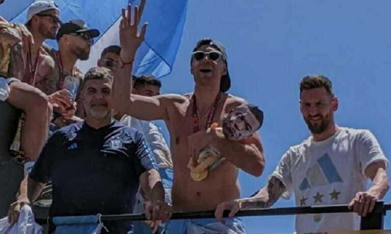 «Τρόλαρε» τον Εμπαπέ ο Μαρτίνες! (ΦΩΤΟ)