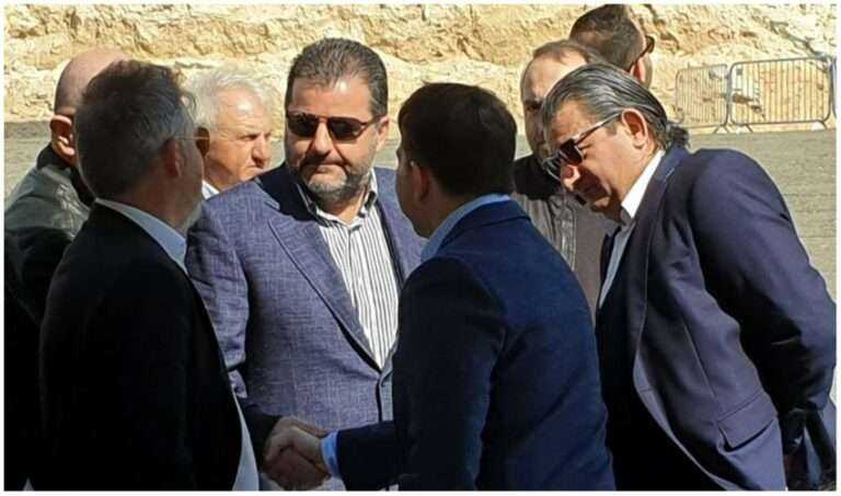 ΓΙΑ ΤΑ ΕΙΣΙΤΗΡΙΑ…
