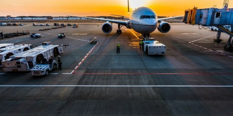 Πώς θα επηρεαστούν αεροδρόμια/πτήσεις από την παναπεργία της Πέμπτης