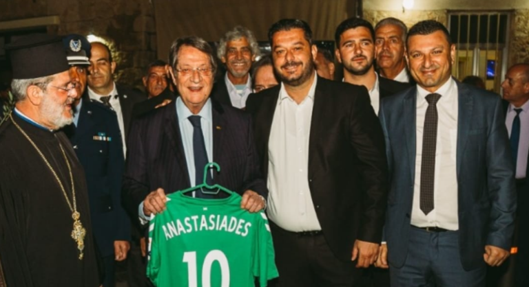 Με φανέλα Ακρίτα ο Νίκος Αναστασιάδης! (ΦΩΤΟΣ)