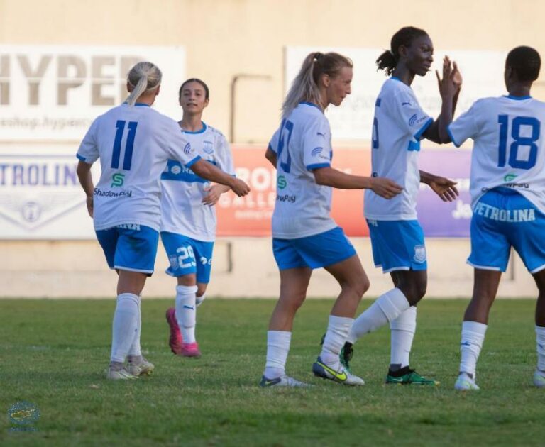 APOLLON LADIES 1-0 LAKATAMIA FC: Στα ημιτελικά με υπογραφή Ακεαμπόγκ!