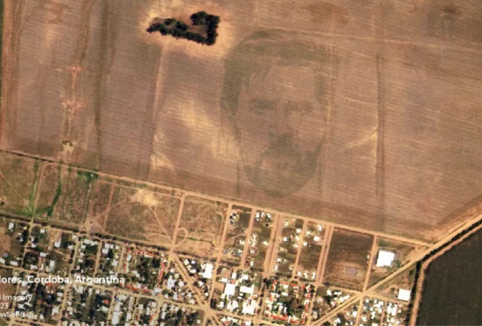 Προσωπογραφία του Μέσι σε χωράφι με καλαμπόκι στην Αργεντινή!