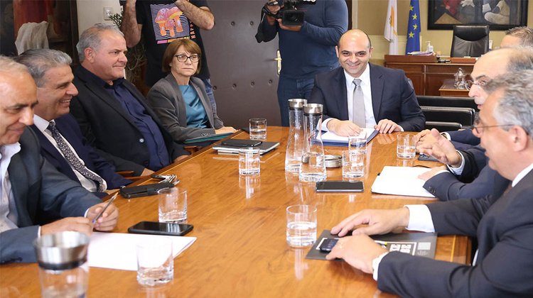 Αυτά προβλέπει η μεσολαβητική πρόταση Παναγιώτου για την ΑΤΑ…