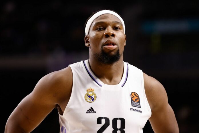 Yabusele01