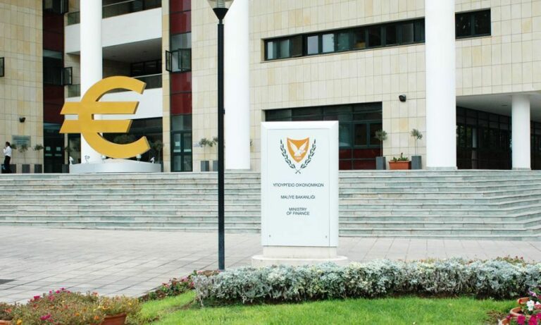 Άντλησε 1 δισ. με 10ετές ομόλογο βιωσιμότητας η Κύπρος