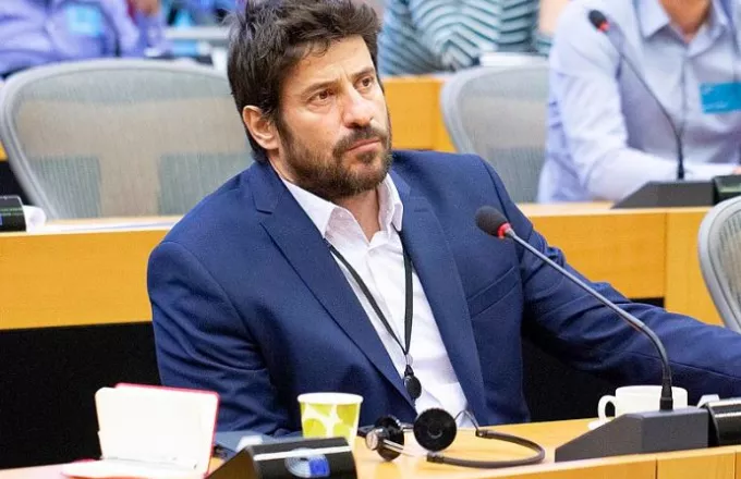 Αλέξης Γεωργούλης: Αλυσιδωτές αντιδράσεις μετά την καταγγελία εις βάρος του