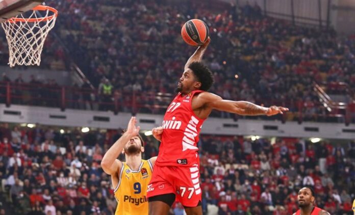 olympiakos_mackisik_233627
