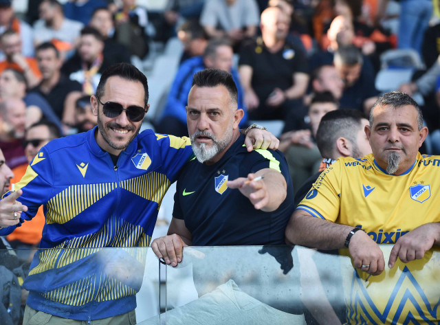 ΤΟ ΔΕΙΧΝΟΥΝ…