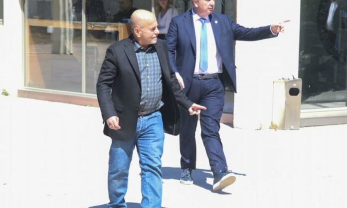 ΑΛΑΦΟΥΖΟΣ