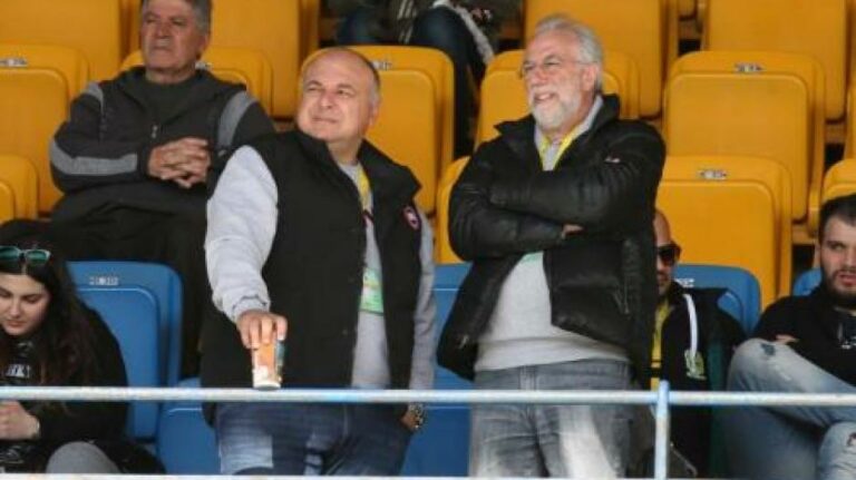 ΕΙΠΕ Ο ΝΤΙΝΟΣ…