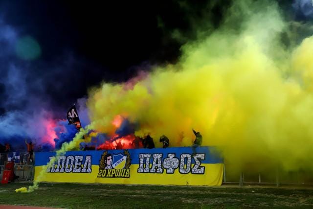 apoelistes apoel kosmos opadoi portokali