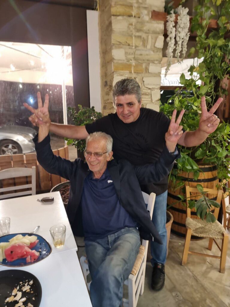 ΔΕΙΤΕ ΤΟΝ ΠΑΜΠΟ…