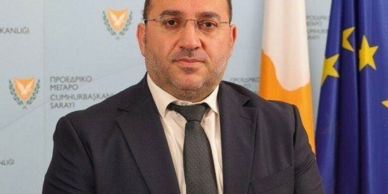 Κουμής:Δεν ήξερα ότι η 19χρονη ήταν στο Επιτελείο ΠτΔ – Δεν ενδιαφέρεται πλέον