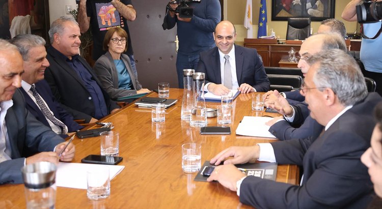 Λαμβάνουν αποφάσεις για την ΑΤΑ οι συνδικαλιστικές οργανώσεις