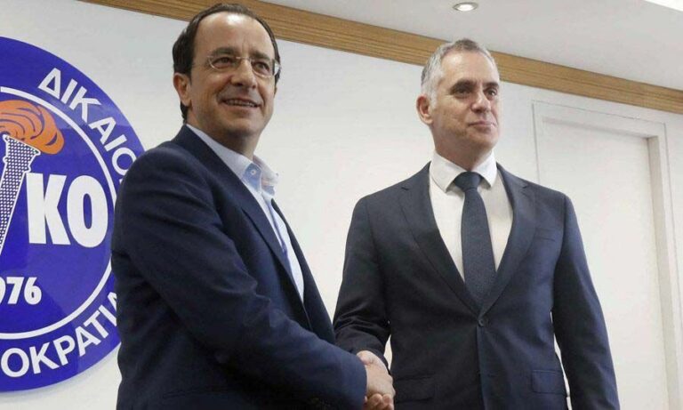 «Είσαι ο Πρόεδρος που χρειάζεται αυτή τη στιγμή ο τόπος»